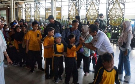 Siswa SLB Negeri 1 Bantul Belajar Transportasi Publik