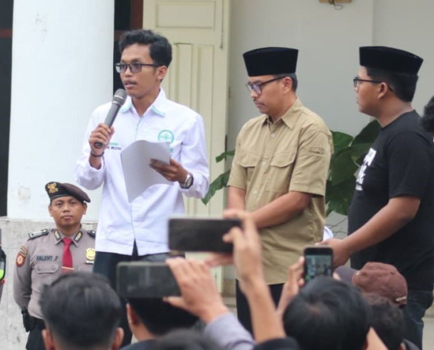 BEM PTNU DIY Gelar Aksi Solidaritas Kemanusiaan di DPRD DIY