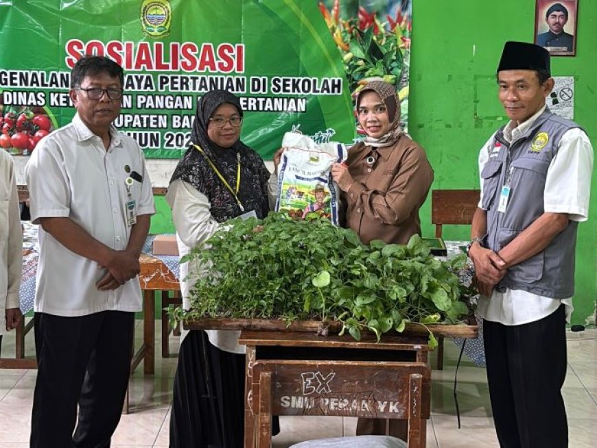 Titis Ajeng Dukung Pengenalan Pertanian Sejak Dini