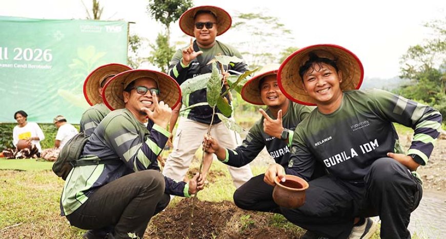 Hari Bumi 2026: Tanam 100 Pohon Gayam di Borobudur, Langkah Nyata Jaga Air dan Warisan Alam