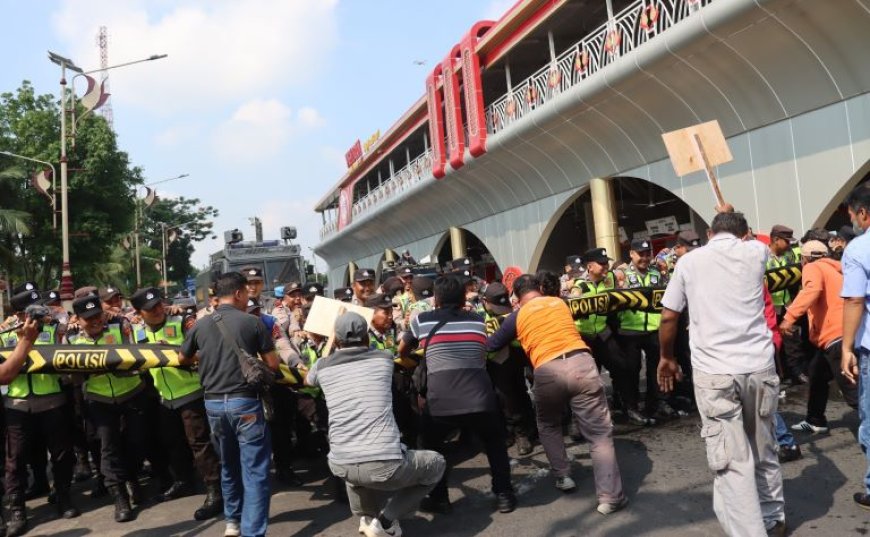 Polres Kebumen Gelar Simulasi Pengamanan Unjuk Rasa