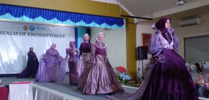 Fashion Show Karya Pelajar SMK Negeri 1 Sewon Menakjubkan