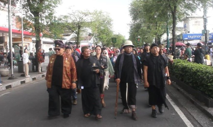 Ribuan Warga Deklarasi “Jaga Jogja dengan Cinta”