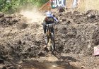Rider Junior Dimas Aradhana Pecahkan Rekor Waktu Men Elite di 76 Indonesian Downhill 2026 Bantul