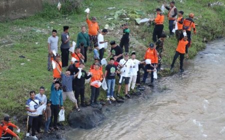 GP Ansor Purworejo Tebar Ikan di Bendungan Kedung Putri