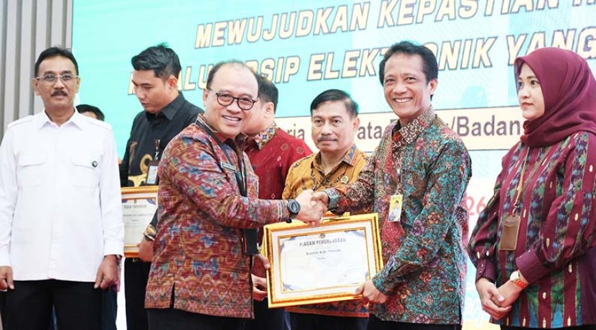 Transformasi Tata Kelola Pertanahan, Kantah Sleman Sabet Penghargaan Unit Kearsipan Terbaik dari Kementerian ATR/BPN