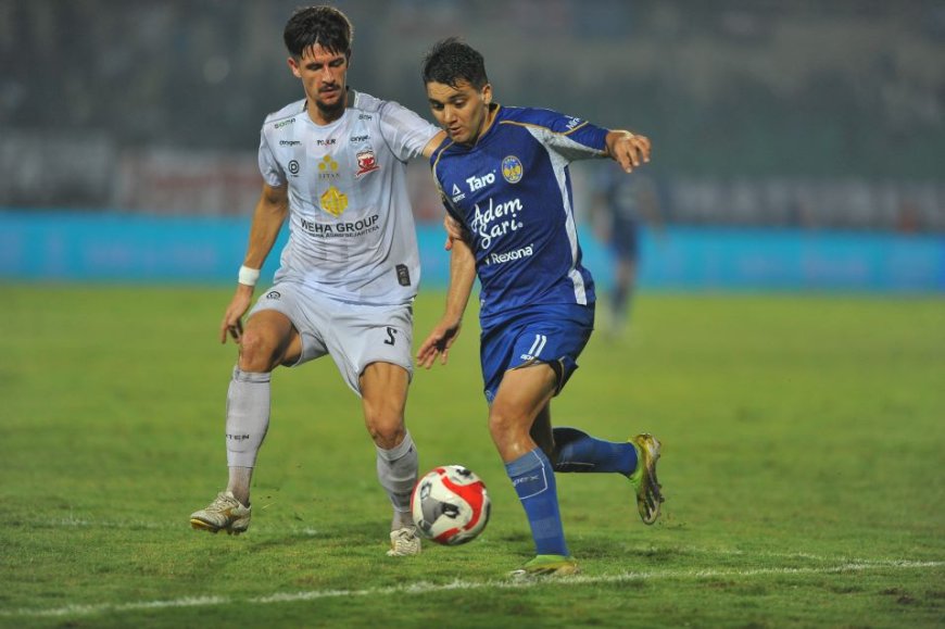 Gol Salto Iqbal Bakar Semangat PSIM