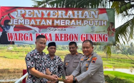 Jembatan Merah Putih Presisi di Desa Kebon Gunung Purworejo Diresmikan