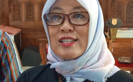 Hanya Orang Meninggal yang Tidak Diurus Kemenduk Bangga