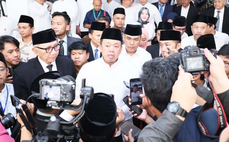 Serahkan Lebih dari 1.000 Sertipikat Tanah Wakaf dalam ICOP 2026, Menteri Nusron Minta Penerima Jadi Pionir Percepatan
