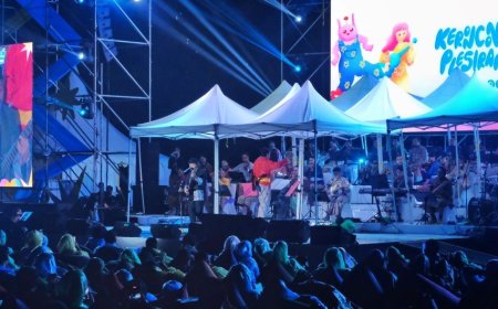 Euforia Satu Dekade Keroncong Plesiran di Prambanan