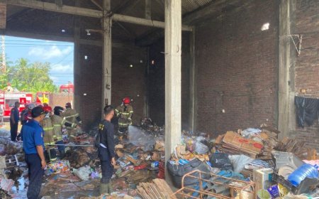 Buang Puntung Rokok Sembarangan, Rumah Lansia Terbakar