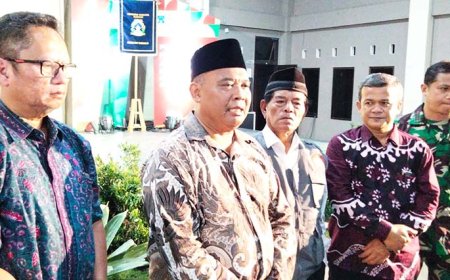 Kukuhkan Jaga Warga Sariharjo, Bupati Harda Kiswaya: Gotong Royong Jadi Kunci Ketahanan Sosial