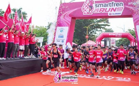 SMARTFREN Fun Run Tegal 2026 Meriahkan Pantura, Perkuat Jaringan dan Kampanye Jagoan Sinyal Se-Indonesia