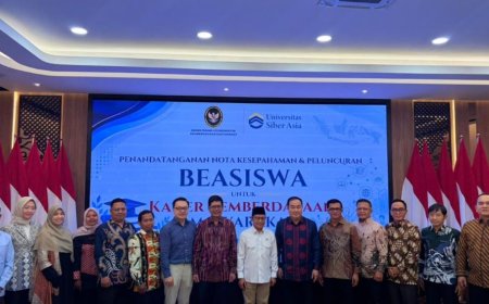 Kemenko Pemberdayaan Masyarakat Jalin Kerja Sama dengan Universitas Siber Asia
