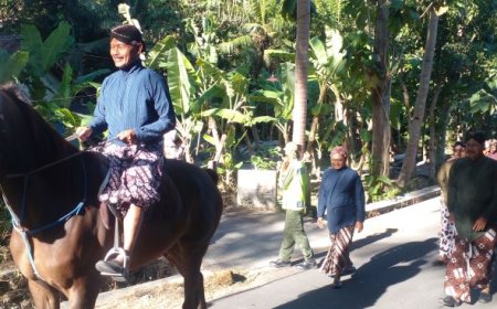 Purnatugas, Dukuh Ngajaran Murjiyo Dikirab Warganya dan Dihadiahi Sapi