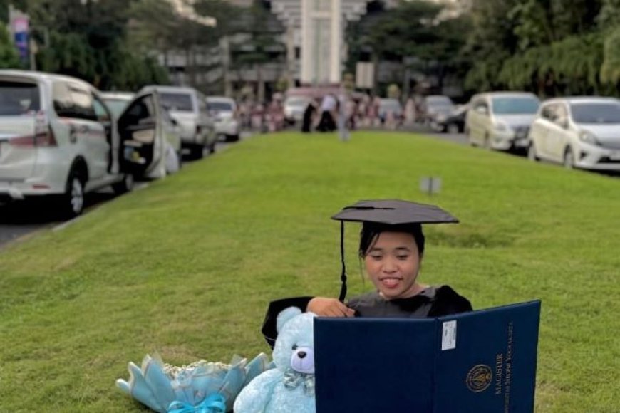 Kisah Kristiani Menaklukkan Mimpi dari Pelosok hingga Cumlaude di UNY