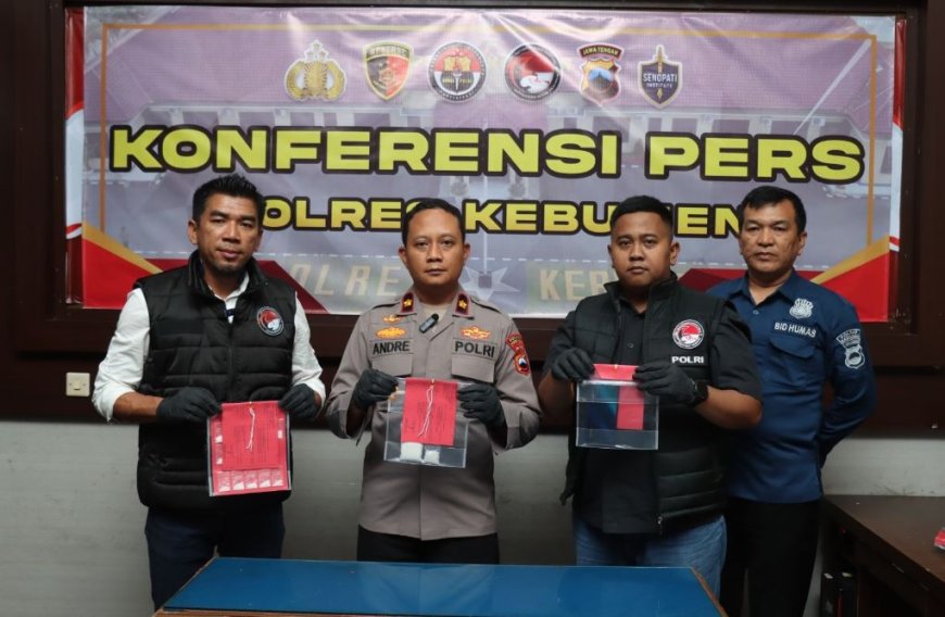 Tangkap Dua Kurir, Satresnarkoba Polres Kebumen Sita 61,7 Gram Sabu
