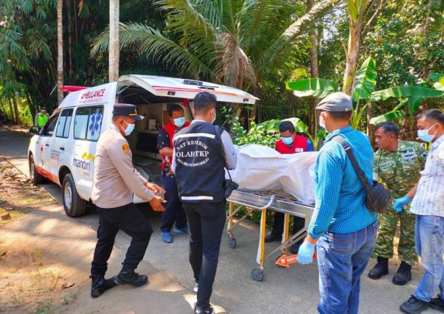 Seorang Pria Ditemukan Meninggal di Dalam Rumahnya, Berawal dari Bau Tak Sedap