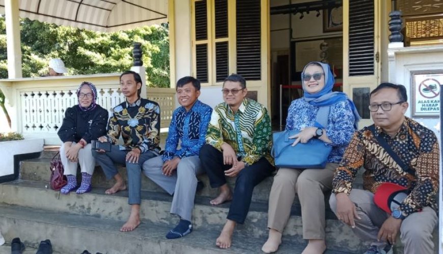 Napak Tilas Jejak Pengasingan Bung Karno di Bengkulu (1)