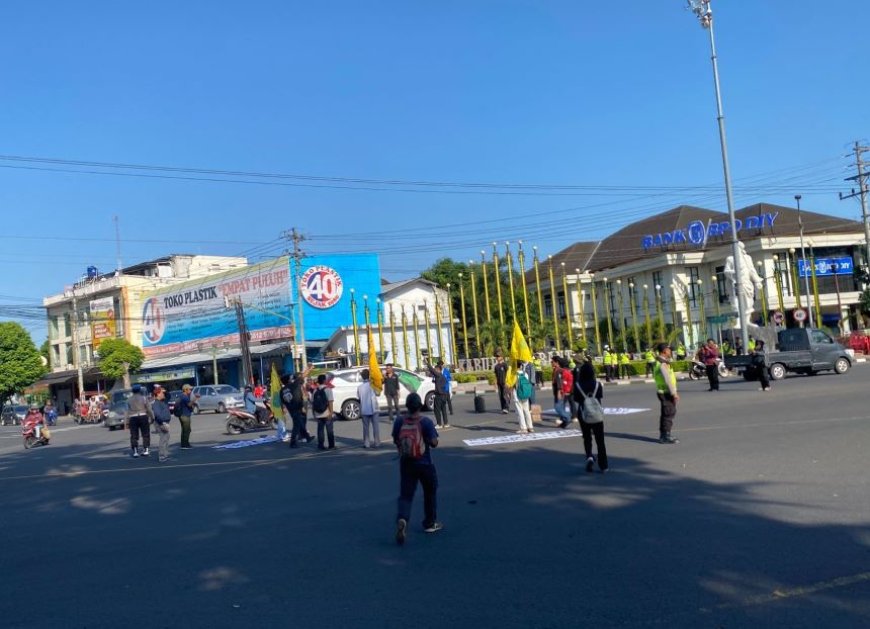 Aliansi Cipayung dan BEM Bantul Gelar Aksi