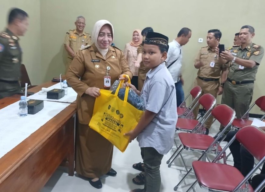 Satpol PP Purworejo Gelar Donor Darah dan Sunatan Massal