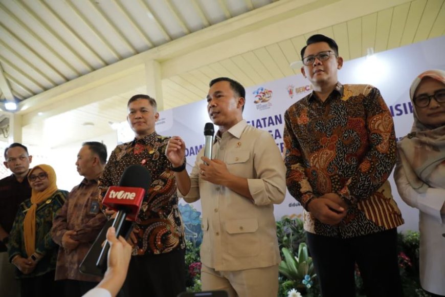 Menteri Kependudukan Temui Keluarga Risiko Stunting di Sleman