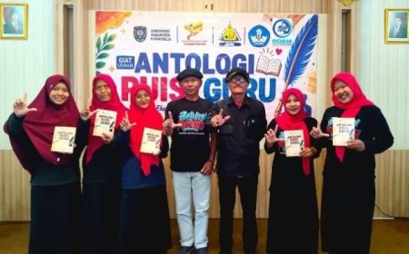 Saat Libur Sekolah 53 Guru SD Purworejo Luncurkan Antologi Puisi