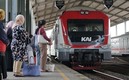 PSO Dongkrak Minat Naik Kereta ke Bandara, Hampir 909 Ribu Penumpang Gunakan KA YIA Reguler