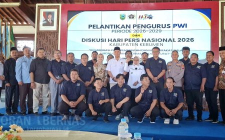 Bupati Kebumen Minta Pengurus PWI Jaga Integritas dan Profesionalisme