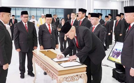 Rotasi dan Promosi Jabatan ATR/BPN, Wamen Ossy Lantik 78 Pejabat untuk Perkuat Birokrasi Adaptif