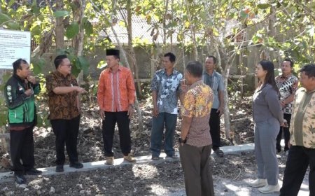 Ketua DPRD DIY Nuryadi Tinjau Pembangunan Talud di Gunungkidul