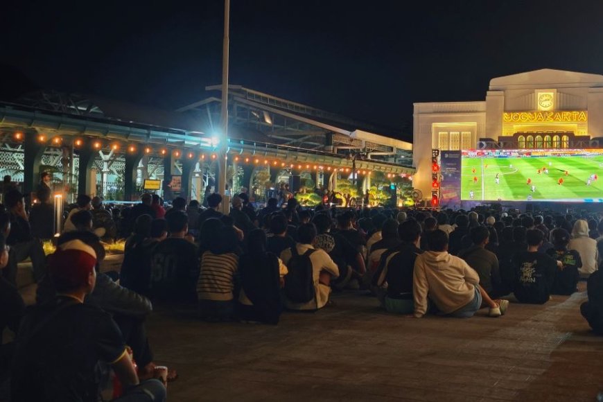 Stasiun Yogyakarta Bergemuruh Saat Gol Menit ke-106