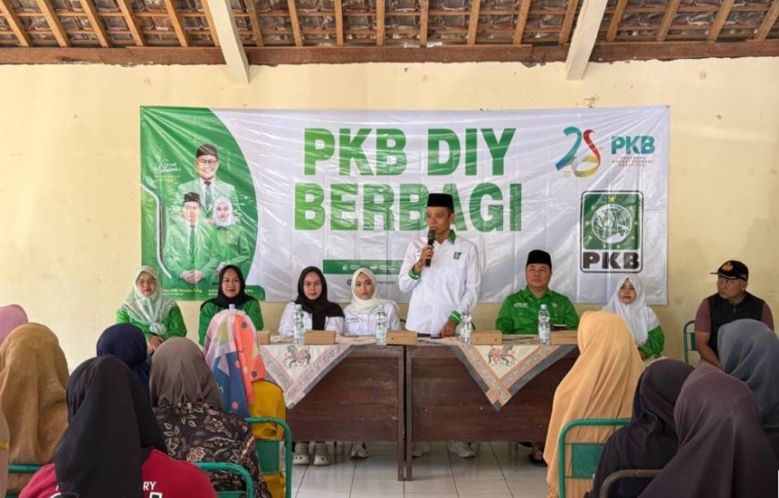 Peringati Harlah ke-28, PKB DIY Berbagi Sembako di Gunungkidul