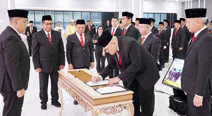 Rotasi dan Promosi Jabatan ATR/BPN, Wamen Ossy Lantik 78 Pejabat untuk Perkuat Birokrasi Adaptif