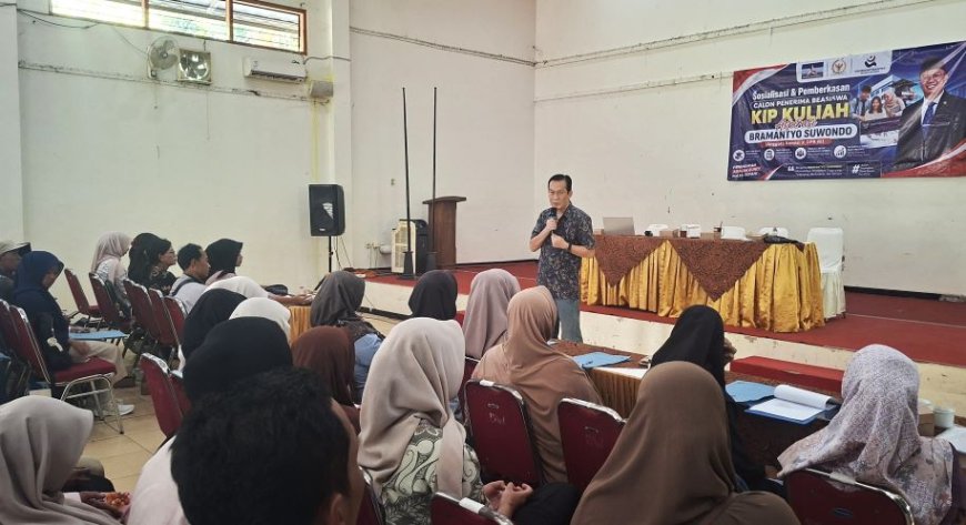 Bramantyo Suwondo Kawal Pemberkasan Calon Penerima KIP Kuliah