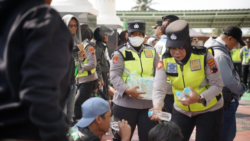 Demo Kasus Mini Zoo Purworejo Berlangsung Damai, Polres Lakukan Pendekatan Humanis